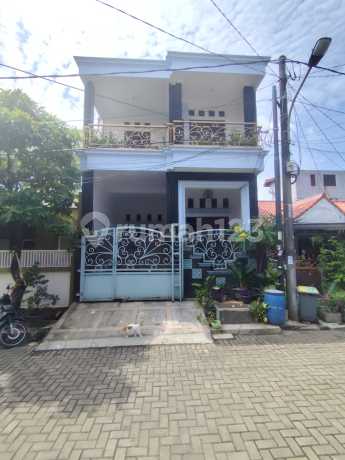 Dijual Rumah 2,5 Lantai Perum. Mahkota Simprug, Tangerang