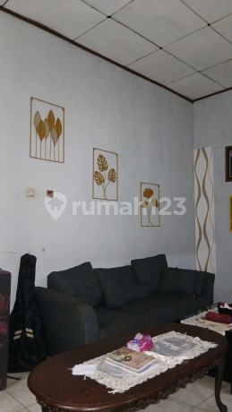 Turun Harga 2 Kios & Rumah 2 Kamar Strategis Perum 1 Tangerang
