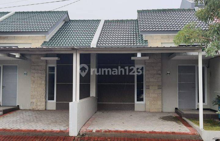 Turun Harga Diraya Regency Sidoarjo Murah 600jt Aja Dekat Puskemas Sidodadi, Pas Sebelah Shaistanaya City, Safira Garden, Citra Sentosa Mandiri; Row Jalan 3 Mobil.. Murah Poll