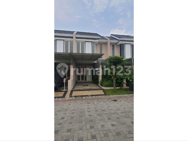 Menganti Puri Safira Regency, Affordable Luxury Homes, New House. In Front of Eka Husada Hospital, Gresik.