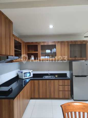 Downtown Apartment Above Ciputra World Mall