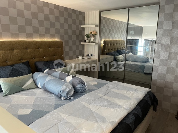652 Disewakan Apartemen Icon Gresik 1BR Loft Lantai 8 Furnished 652 Disewakan Apartemen Icon Gresik 1BR Loft Lantai 8 Furnished