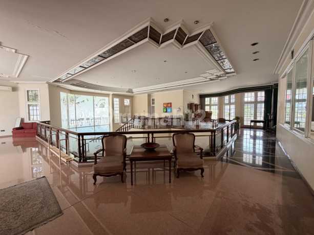 Rumah Mewah Full Furnish Puncak Permai 2Lantai LT 800M Garasi 4Mobil Carport 6Mobil Rumah Mewah Full Furnish Puncak Permai 2Lantai LT 800M Garasi 4Mobil Carport 6Mobil