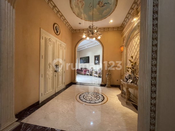 Dijual Rumah Mewah di Bukit Gading Vila