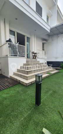 Dijual Rumah Siap Huni 3 Lantai Cluster Amethyst Gading Serpong Dijual Rumah Siap Huni 3 Lantai Cluster Amethyst Gading Serpong