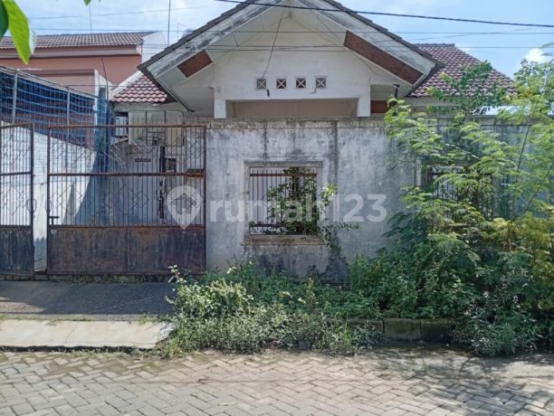 Rumah Di Perumahan Taman Kota Bekasi