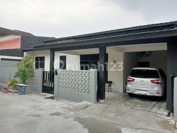 House for Sale in Patria Jaya Complex, Jatirahayu, Pondok Gede, Bekasi House for Sale in Patria Jaya Complex, Jatirahayu, Pondok Gede, Bekasi