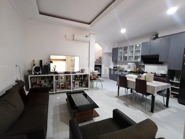 Rumah Minimalis Bagus & Siap Pakai 3 Lantai Row Jalan 3 Mobil Semi Furnished Dijual Sunter Jakarta Utara Rumah Minimalis Bagus & Siap Pakai 3 Lantai Row Jalan 3 Mobil Semi Furnished Dijual Sunter Jakarta Utara