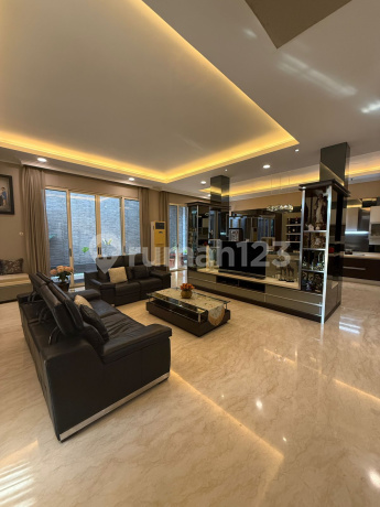 Super Luxurious Beach House Pantai Indah Kapuk Tropical Modern