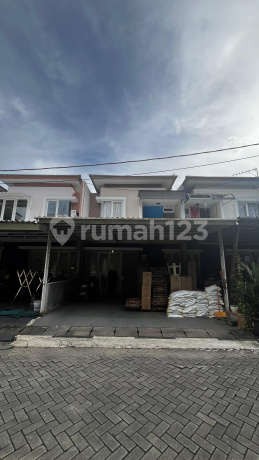 Rumah 2 Lantai dan Siap Huni di Greencourt Luas 90M2 Rumah 2 Lantai dan Siap Huni di Greencourt Luas 90M2