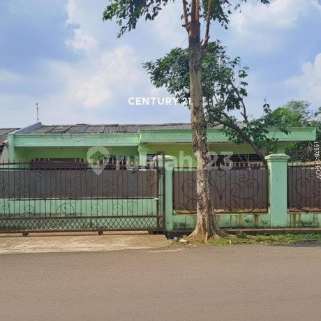 Rumah Hook Tanah Luas di Komplek Pertamina Pondok Ranji Rumah Hook Tanah Luas di Komplek Pertamina Pondok Ranji