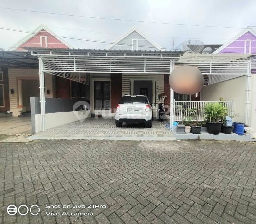 Rumah Sejuk Siap Huni Sapphire Village Strategis Dekat Jalan Raya