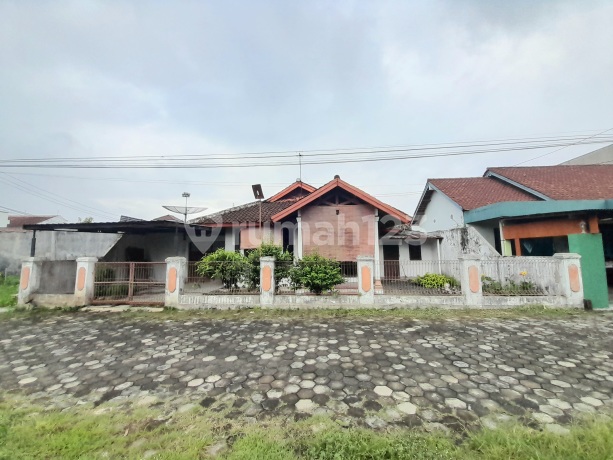 Rumah Bangunan Klasik Perum Ketapang Indah Sokaraja Dekat Margono