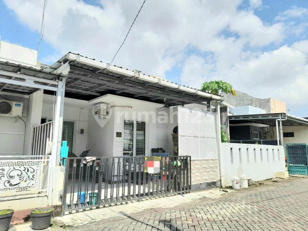 Rumah Siap Huni Graha Timur Strategis Tengah Kota