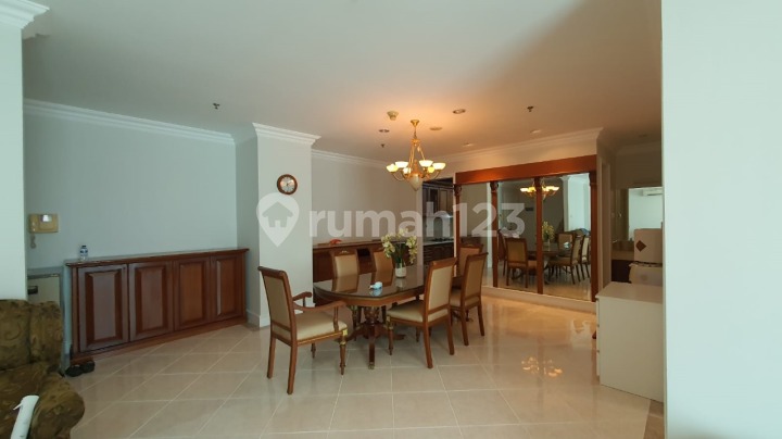 Dijual Apartment Cantik, 3 Bedroom, Full Furnish