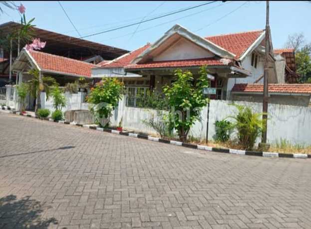 Dijual Rumah Medokan Asri Barat Dijual Rumah Medokan Asri Barat