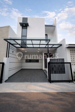 For Sale House in BSD City, Land Area 90M2, Building Area 142M2, Price 2.48B