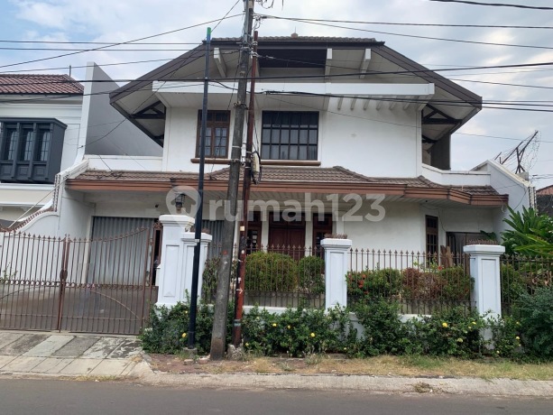 Carmel House 5 Kemanggisan, With 12m Front Row Road Flood-Free