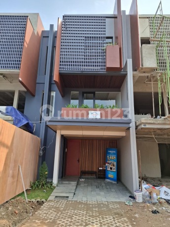 affordable and stylish new house in Permata Buana, with a swimming pool and 24-hour security affordable and stylish new house in Permata Buana, with a swimming pool and 24-hour security
