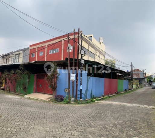 rumah hook dalam perumahan cocok untuk tempat kursus dan palygroup di kosambi kresek