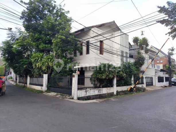 Rumah Lama 2Lt Dekat Ccitos Dekat MRT Dn Gerbang Tol di Cilandak Rumah Lama 2Lt Dekat Ccitos Dekat MRT Dn Gerbang Tol di Cilandak