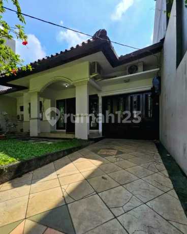Rumah 1 Lantai Area Tenang Hitung Tanah Pondok Indah Jakarta Rumah 1 Lantai Area Tenang Hitung Tanah Pondok Indah Jakarta