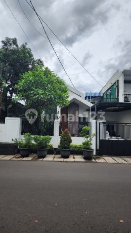 Ready-to-Live House Flood-Free Area Cipinang Indah East Jakarta.