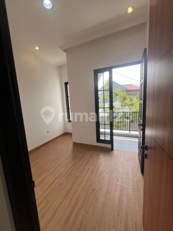 For Sale Cheap American Classic Style House Strategically Located Near Kukusan Toll Gate in Tanah Baru Beji Depok For Sale Cheap American Classic Style House Strategically Located Near Kukusan Toll Gate in Tanah Baru Beji Depok