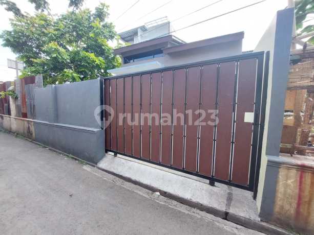 Rumah + Tanah Siap Huni Masih Baru di Leuwi Anyar Rumah + Tanah Siap Huni Masih Baru di Leuwi Anyar