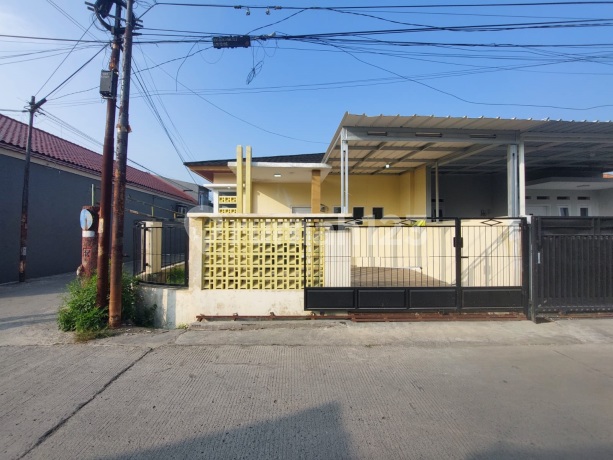 Rumah Bagus Siap Huni di Cicukang Indah Raya Rumah Bagus Siap Huni di Cicukang Indah Raya