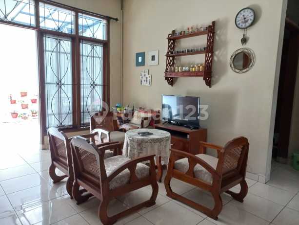 Rumah Lokasi Komplek One Gate Siap Huni di Mutiara Cibaduyut