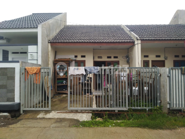 Rumah Lokasi Strategis Cocok Untuk Pasutri Baru di Rancamanyar Indah