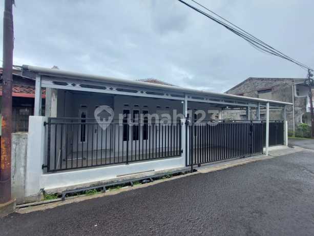 Rumah Cocok Untuk Investasi Dijadikan Kost di Cibolerang Indah Rumah Cocok Untuk Investasi Dijadikan Kost di Cibolerang Indah
