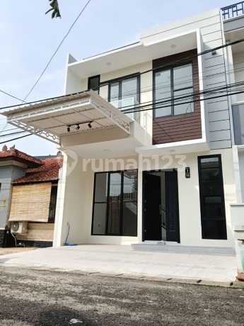 Dijual Rumah 2 Lantai di Taman Ubud Permai Lippo Karawaci Tangerang Banten Dijual Rumah 2 Lantai di Taman Ubud Permai Lippo Karawaci Tangerang Banten