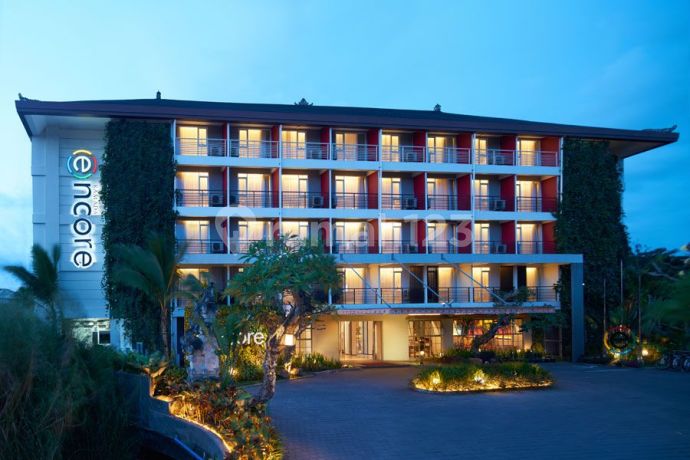 Dijual 1 Unit Condotel Pool View Ramada Encore, Seminyak.