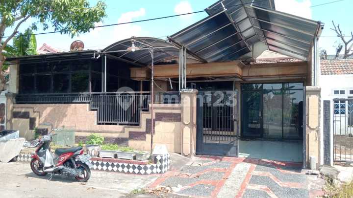 BUTUH CEPAT LAKU Rumah Taman Pondok Jati Taman Sidoarjo Luas 220 Meter