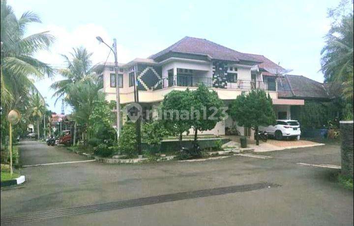 Rumah Mewah Super Strategis Posisi Hook Pesona Pangrango Sukabumi