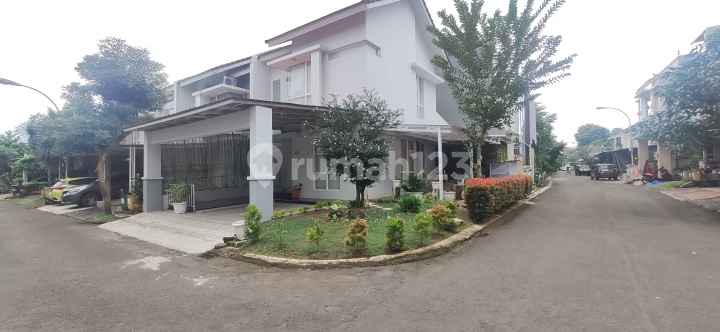 2-Storey House with SHM Certificate at Urbana Place, South Tangerang, on Merpati Street 2-Storey House with SHM Certificate at Urbana Place, South Tangerang, on Merpati Street