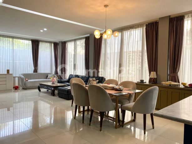 Bu Jual Cepat Murah! Rumah 2 Lantai Fully Furnished Lebak Bulus Jakarta Selatan