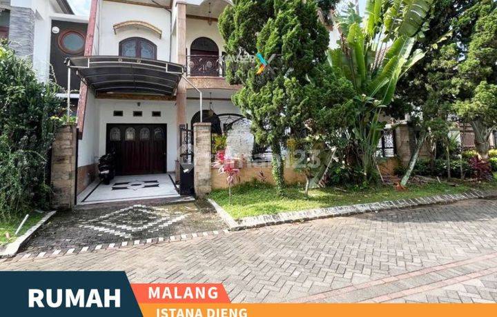 Dijual/ Disewakan Rumah Mewah di Istana Dieng Malang