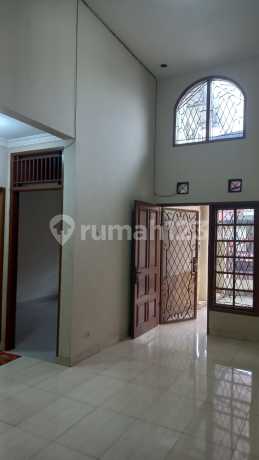 Dijual Murah Harga Nego Rumah 2 Lantai Luas 90m2 Di Cluster Banjar Wijaya