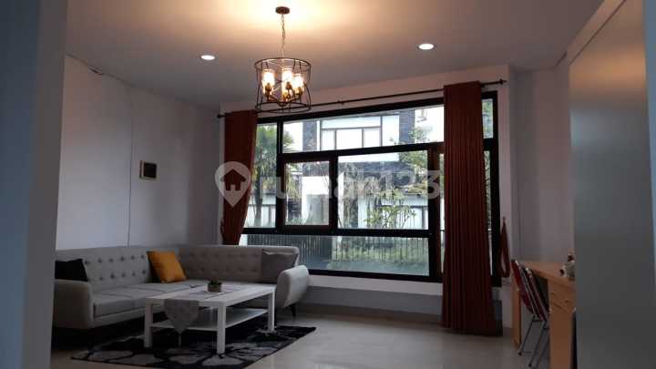 3+1 KT, Luas Tanah 143 m2, Ada Halaman Belakang, Rumah di Sailendra Residence, Bogor, Jawa Barat