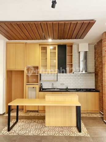 Well-Maintained Ready-to-Occupy House