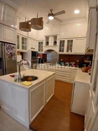 Grisenda, Dijual Cluster Pantai Indah Kapuk 1, Ada Kolam Renang