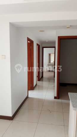 Penthouse Apartemen Waterplace 3Br Surabaya
