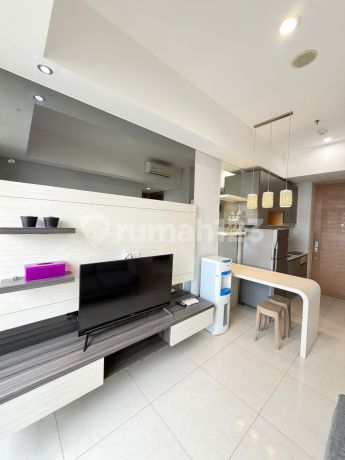 For Rent: Taman Anggrek Residences Apartment