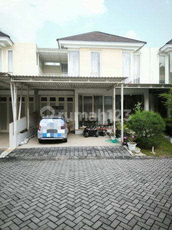 Rumah di Buona Vista Citraland Utama Surabaya Bagus dan Siap Huni Rumah di Buona Vista Citraland Utama Surabaya Bagus dan Siap Huni