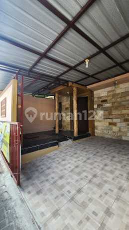 Rumah di De Naila Residence Menganti Gresik Surabaya Siap Huni