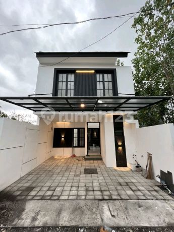 Modern Minimalist Affordable House Near Galaxy Mall In Rungkut Surabaya