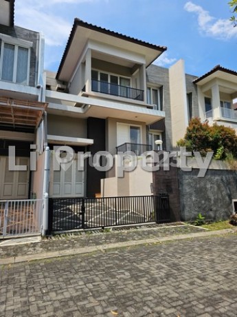 Rumah Graha Candi Golf, Harga Miring, Tembalang, Semarang